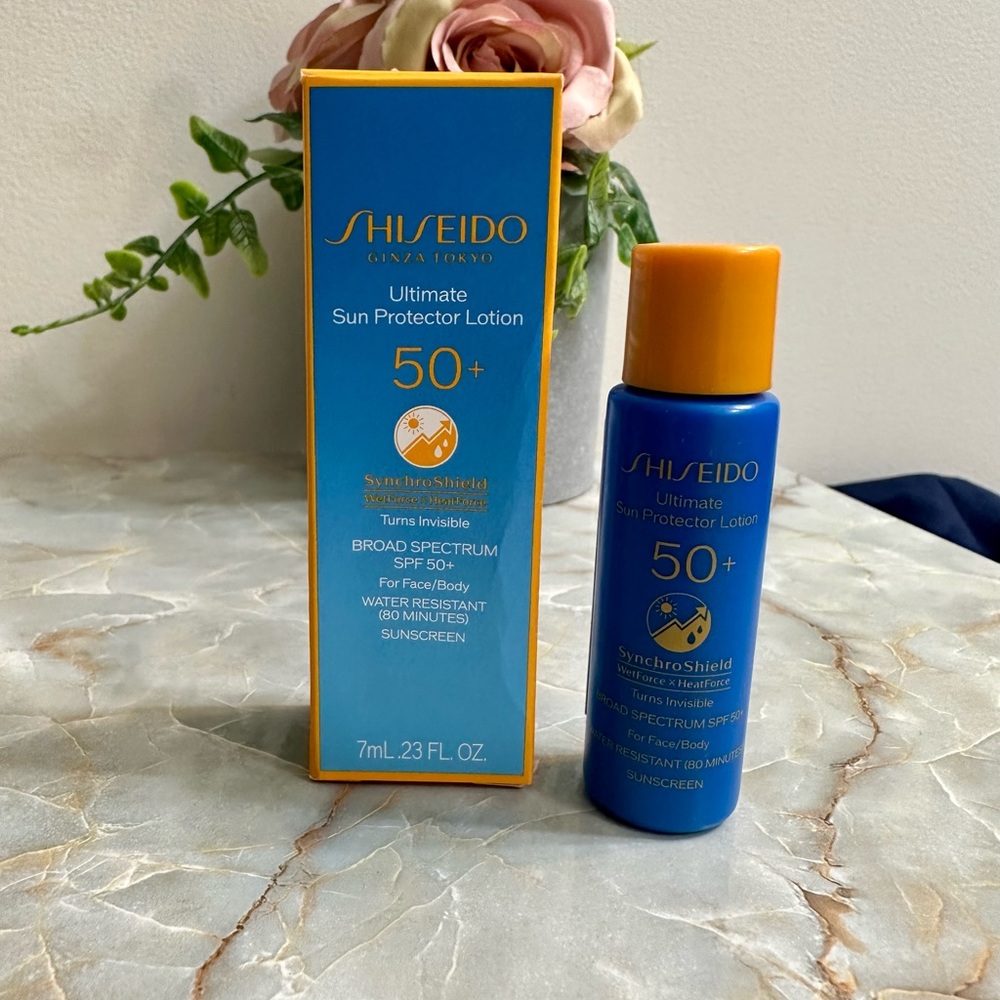 Shiseido Ultimate Sun Protector Lotion SPF 50+ Sunscreen - Travel size